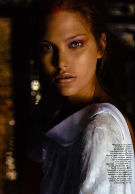 Catherine McNeil pic #103766