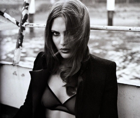 Catherine McNeil pic #107441