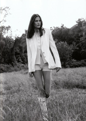 Catherine McNeil pic #168825