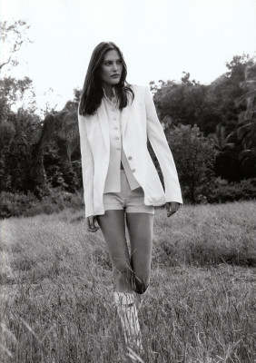 Catherine McNeil pic #117275