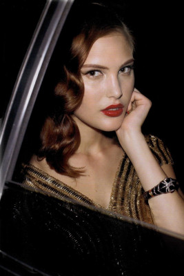 Catherine McNeil pic #102637