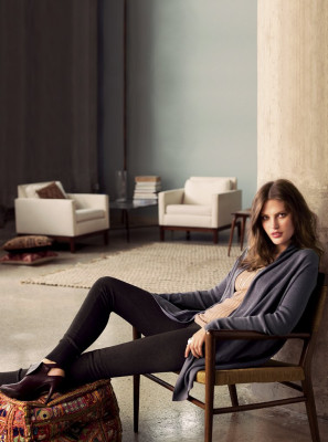 Catherine McNeil pic #228980