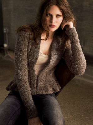 Catherine McNeil pic #228975