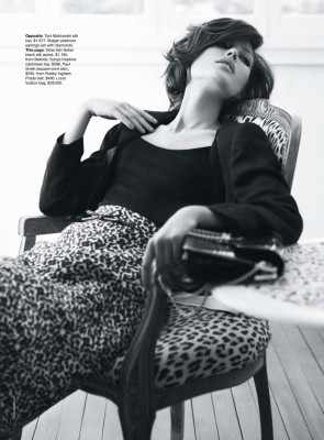 Catherine McNeil pic #281314