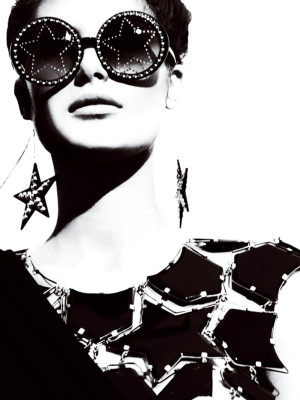 Catherine McNeil pic #236686