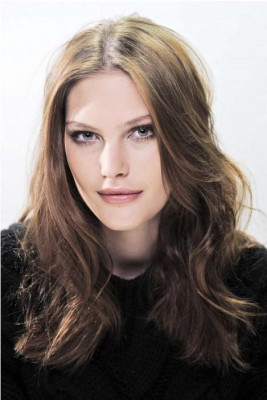 Catherine McNeil pic #172885