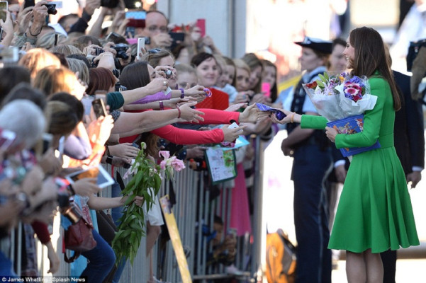 Catherine, Duchess of Cambridge pic #693308