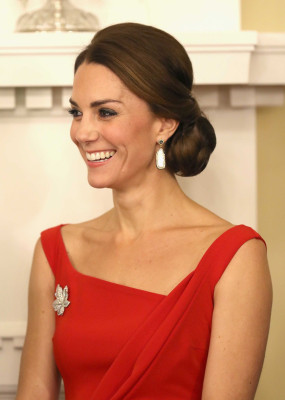 Catherine, Duchess of Cambridge pic #880385