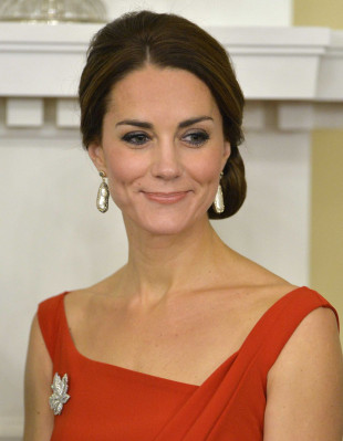 Catherine, Duchess of Cambridge pic #880384