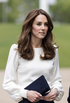 Catherine, Duchess of Cambridge pic #880335