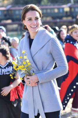 Catherine, Duchess of Cambridge pic #880367