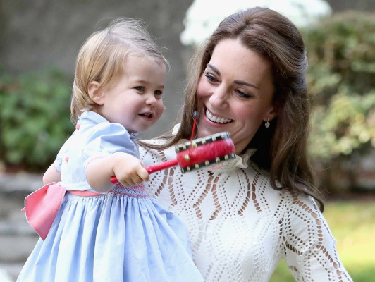 Catherine, Duchess of Cambridge pic #880379