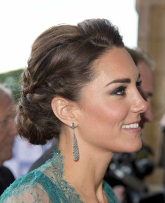 Catherine, Duchess of Cambridge pic #880336