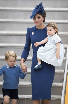 Catherine, Duchess of Cambridge pic #880364