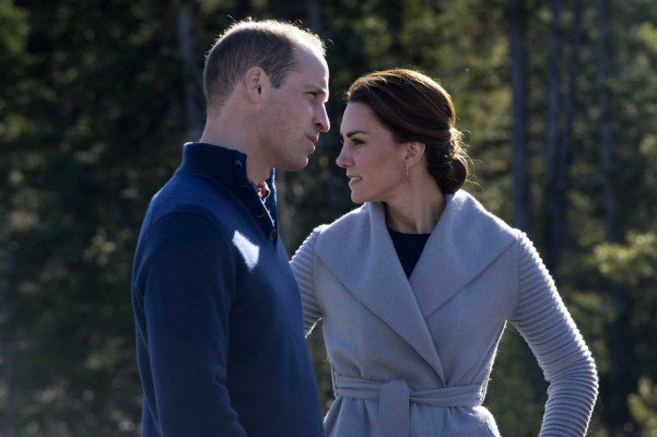Catherine, Duchess of Cambridge pic #880361
