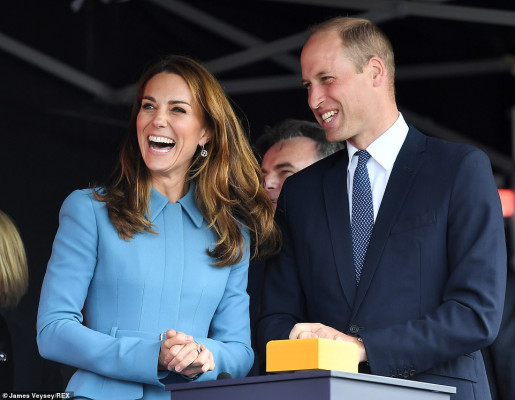 Catherine, Duchess of Cambridge pic #1179917
