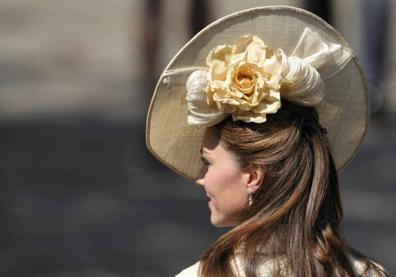 Catherine, Duchess of Cambridge pic #454432