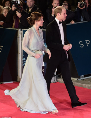 Catherine, Duchess of Cambridge pic #807717
