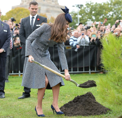 Catherine, Duchess of Cambridge pic #693717