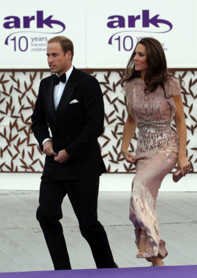 Catherine, Duchess of Cambridge pic #385374