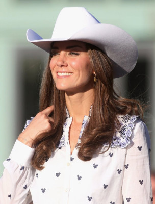 Catherine, Duchess of Cambridge pic #390942