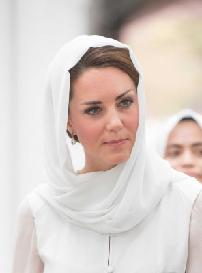 Catherine, Duchess of Cambridge pic #532550