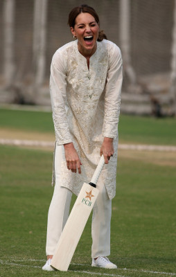 Catherine, Duchess of Cambridge pic #1195757