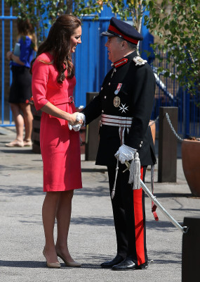Catherine, Duchess of Cambridge pic #715428