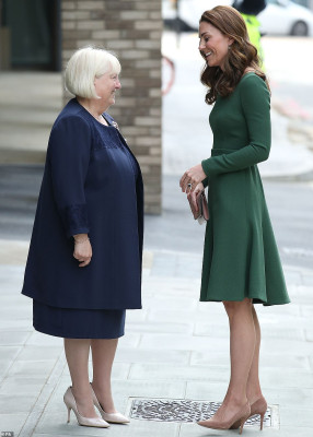 Catherine, Duchess of Cambridge pic #1129549