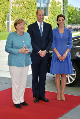 Catherine, Duchess of Cambridge pic #951378
