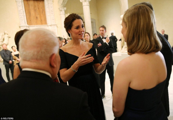 Catherine, Duchess of Cambridge pic #748312