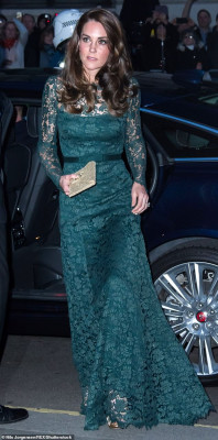 Catherine, Duchess of Cambridge pic #1112449
