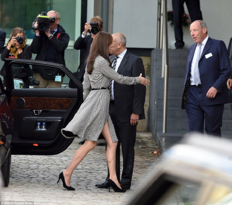 Catherine, Duchess of Cambridge pic #797990