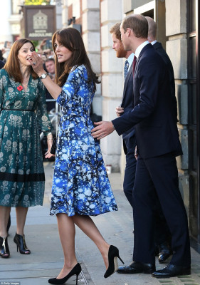 Catherine, Duchess of Cambridge pic #807753