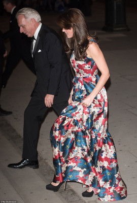 photo 5 in Catherine, Duchess of Cambridge gallery [id808128] 2015-10-30 00:00:00