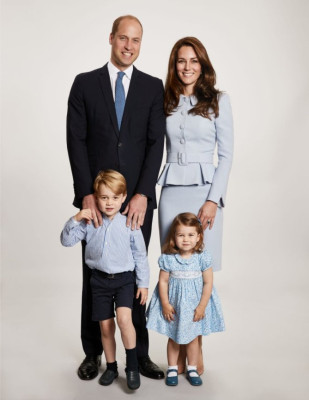 Catherine, Duchess of Cambridge pic #992364