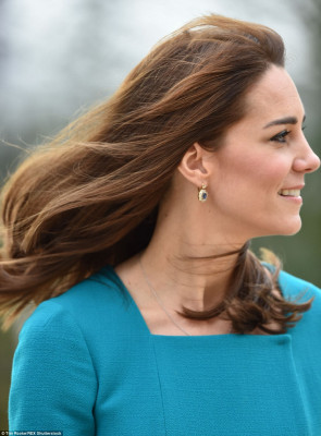 Catherine, Duchess of Cambridge pic #818952