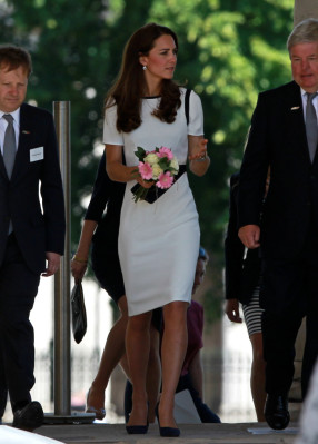 Catherine, Duchess of Cambridge pic #713522