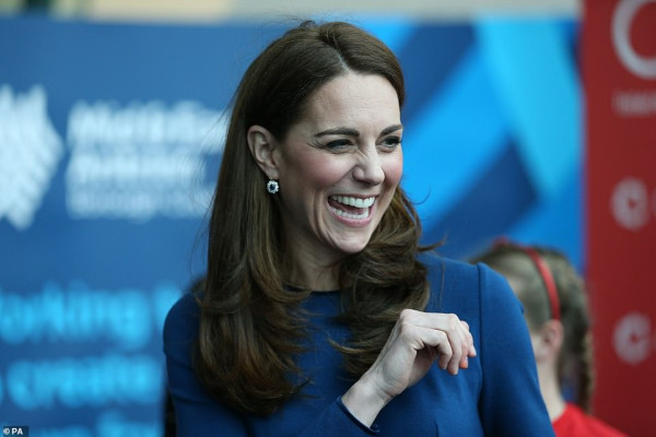 Catherine, Duchess of Cambridge pic #1112514