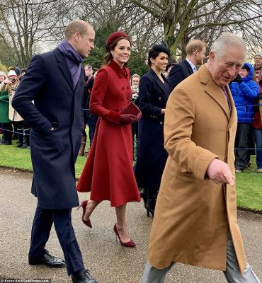 Catherine, Duchess of Cambridge pic #1098288