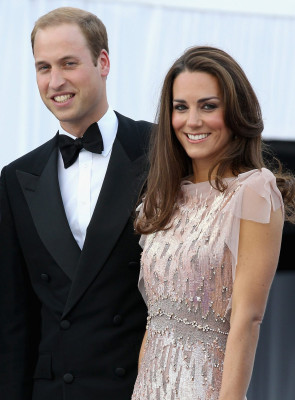 Catherine, Duchess of Cambridge pic #385375