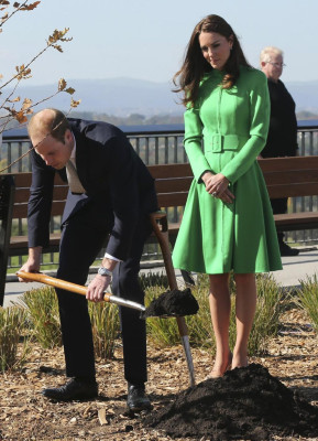 Catherine, Duchess of Cambridge pic #693300