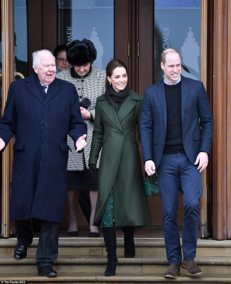 Catherine, Duchess of Cambridge pic #1113030