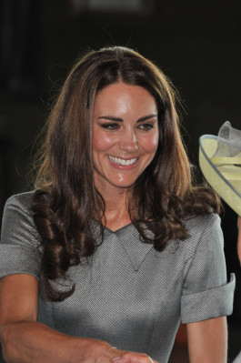 Catherine, Duchess of Cambridge pic #389647