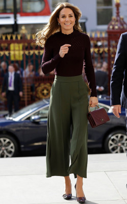 Catherine, Duchess of Cambridge pic #1195689