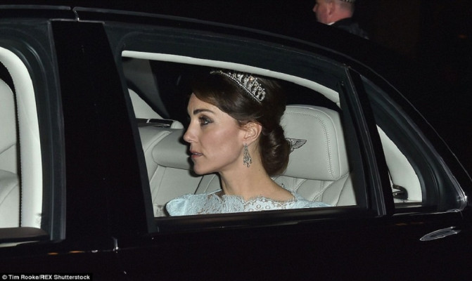 Catherine, Duchess of Cambridge pic #818960