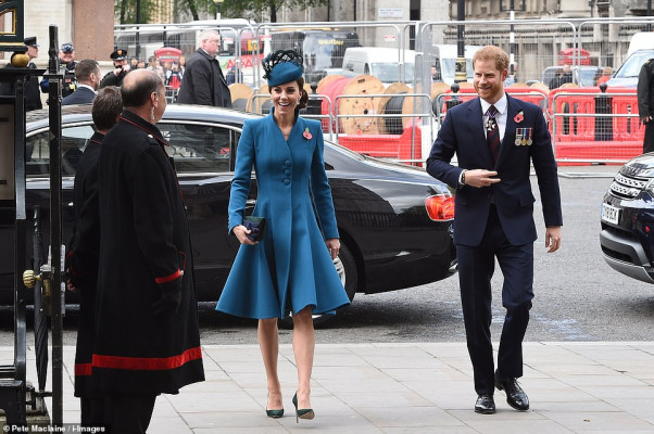 Catherine, Duchess of Cambridge pic #1126787