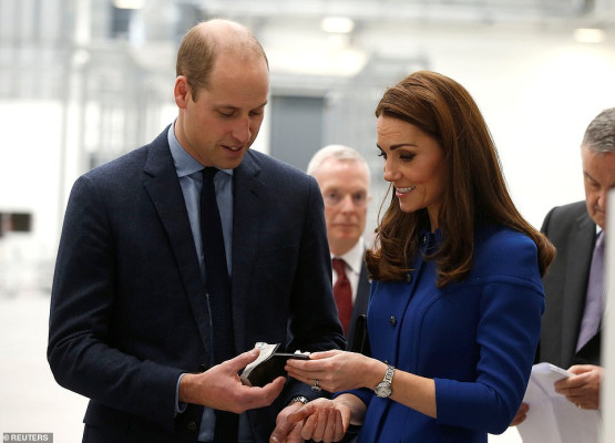 Catherine, Duchess of Cambridge pic #1084149