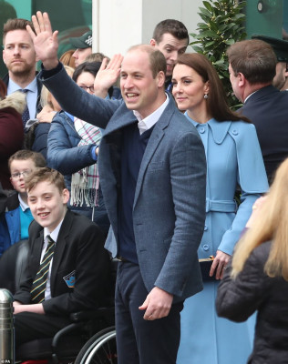 Catherine, Duchess of Cambridge pic #1112457