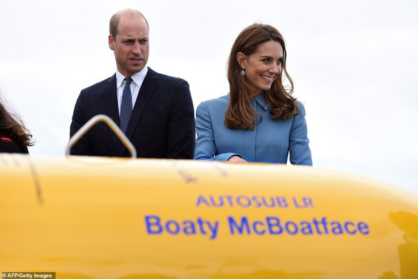 Catherine, Duchess of Cambridge pic #1179926